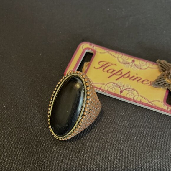 Black Onyx Cocktail Ring - size 8-1/2 - Picture 2 of 9